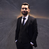 یاسر مشتاقی