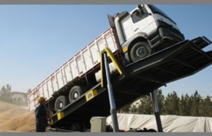 جک تخلیه کامیون