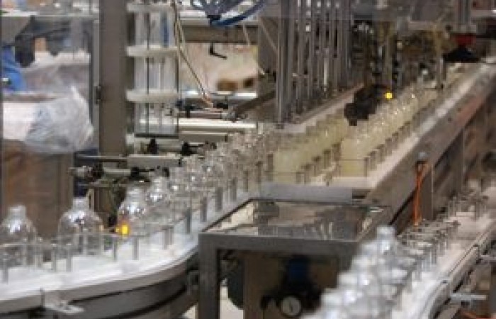 CS70-nalewanie-300x201