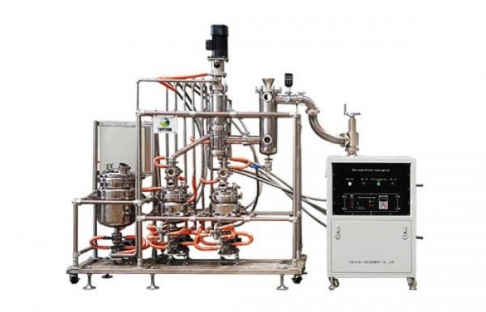 اسانس-03-min-600x600