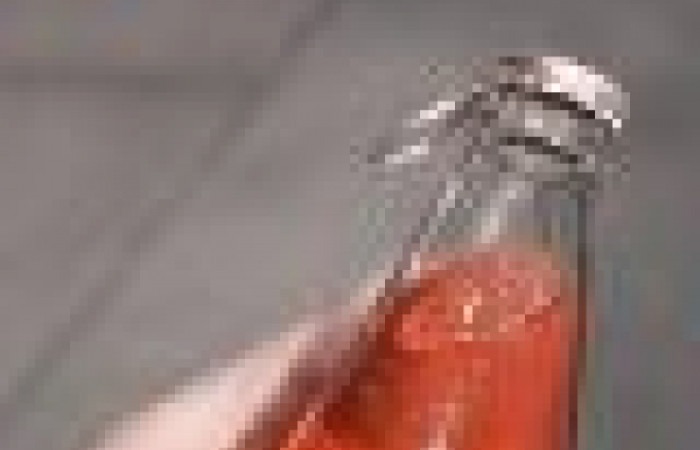 درب-بندی-بطری-تخم-شربت-توان-صنعت-80x71