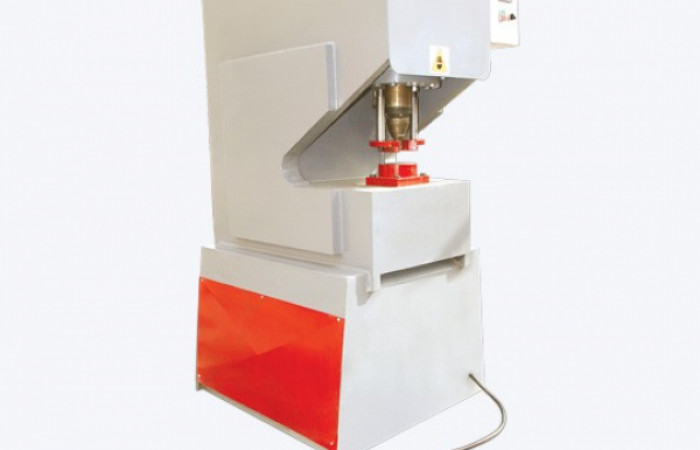 پانچ-تک-کاره