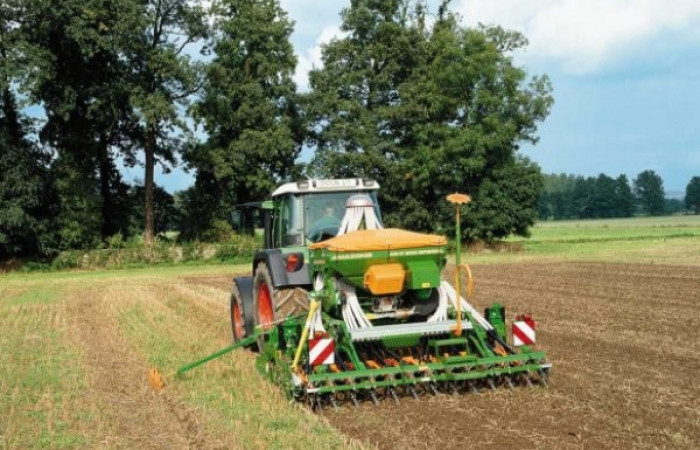 phoca_thumb_l_ad-p2020avant20titel