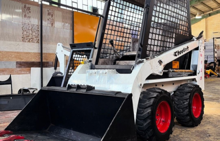 مینی لودر آکام (8)